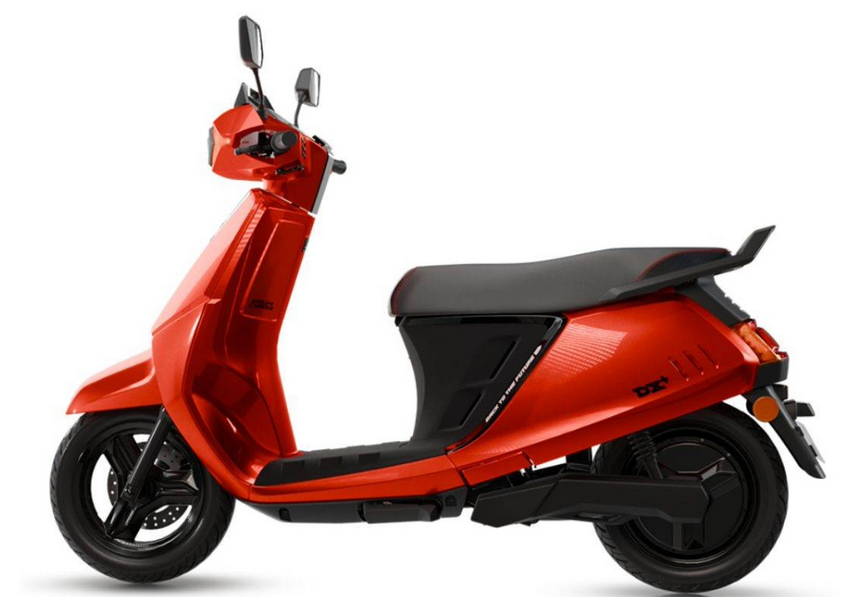 Kinetic DX Electric Scooter 2025 Launch with authentic classic look and great features Kinetic DX Electric Scooter 2025 Launch with authentic classic look and great features
