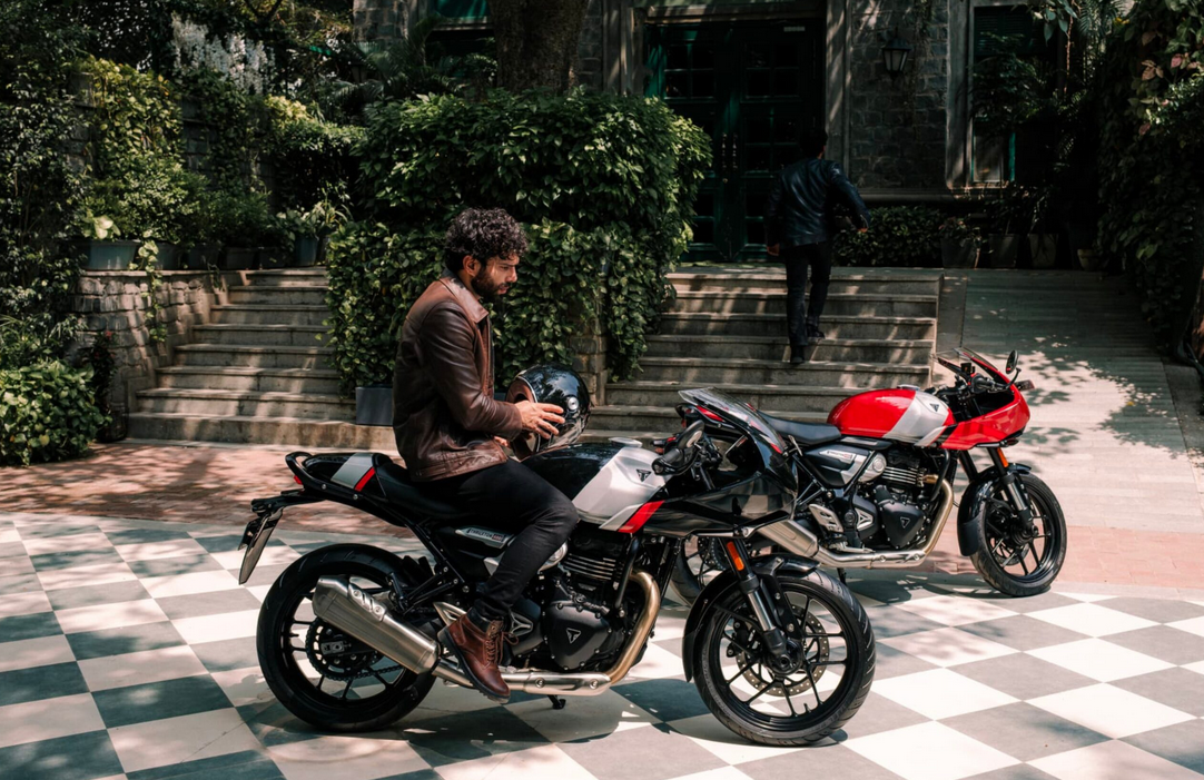 The Triumph Thruxton 400 makes its India debut with a retro café racer look The Triumph Thruxton 400 makes its India debut with a retro café racer look